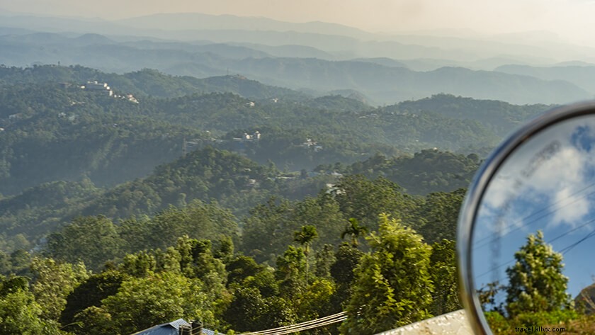 Ultimate Munnar Travel Guide: Top Attractions, Best Time to Visit, Hotels & Insider Tips