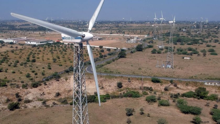 Why Coimbatore to Munnar is the Superior Road Trip Over Kochi to Munnar