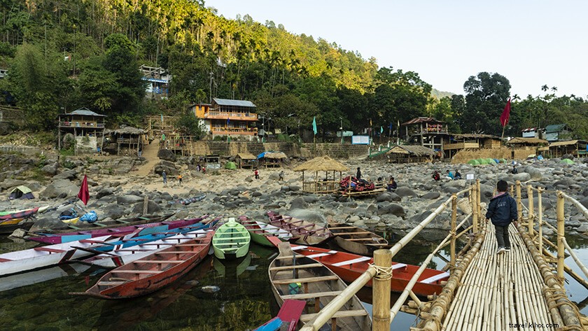 Discover the Crystal-Clear Dawki (Umngot) River in Meghalaya: India s Cleanest Waters