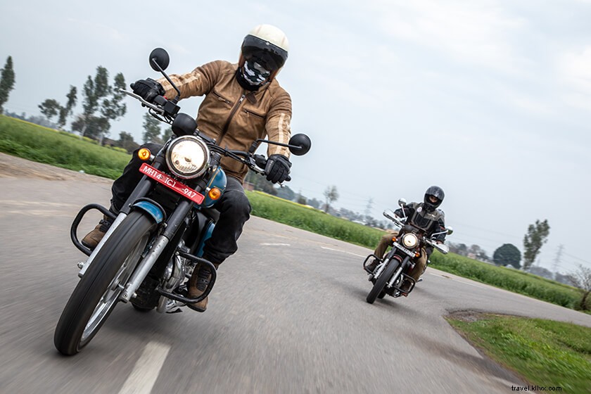 Stunning Jawa 42 Images: Riding Adventures with Jawa Perak and Classic