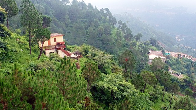 Ultimate Barog Travel Guide: Top Attractions, Road Trip Tips, Best Stays & More