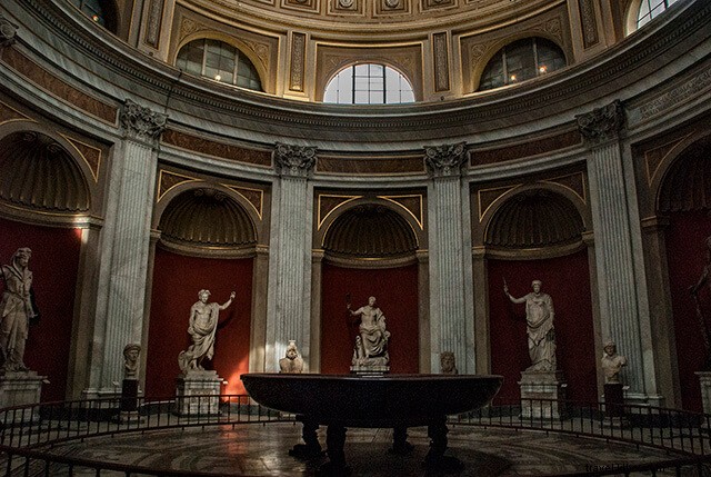 Exclusive Vatican City VIP Tour: Skip the Crowds for a Serene Experience