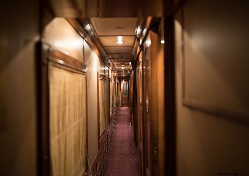 Discover Regal Luxury: The Golden Chariot Train Journey Across India