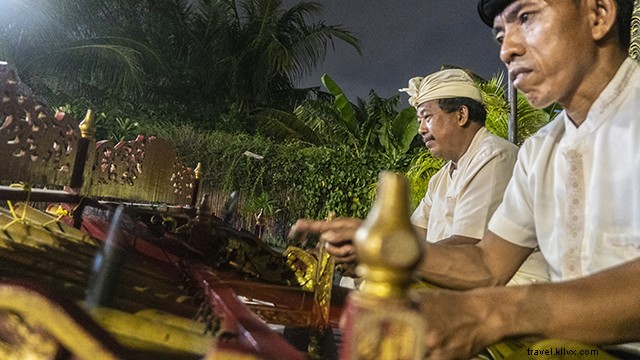 Why I Fell in Love with Indonesia: The Warmth of Its People