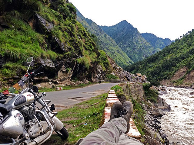 Valley of Flowers Trek Guide: Best Time to Visit, Detailed Itinerary & Essential Tips