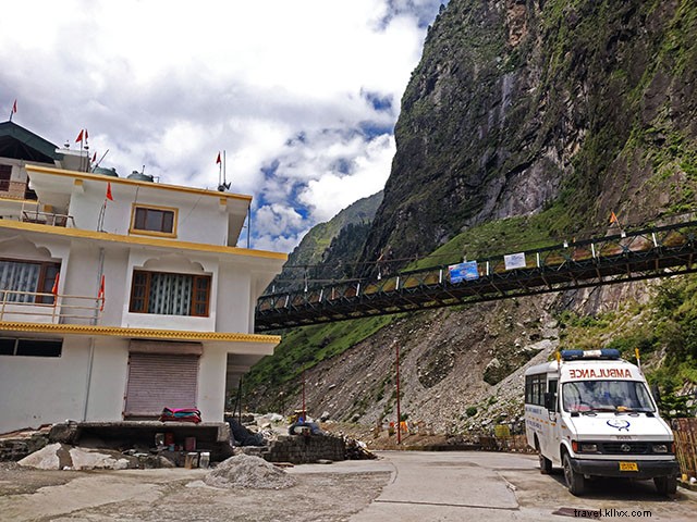 Valley of Flowers Trek Guide: Best Time to Visit, Detailed Itinerary & Essential Tips