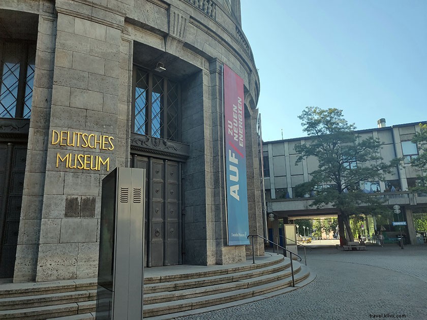 Top 8 Must-See Tourist Attractions in Munich: Insider Guide