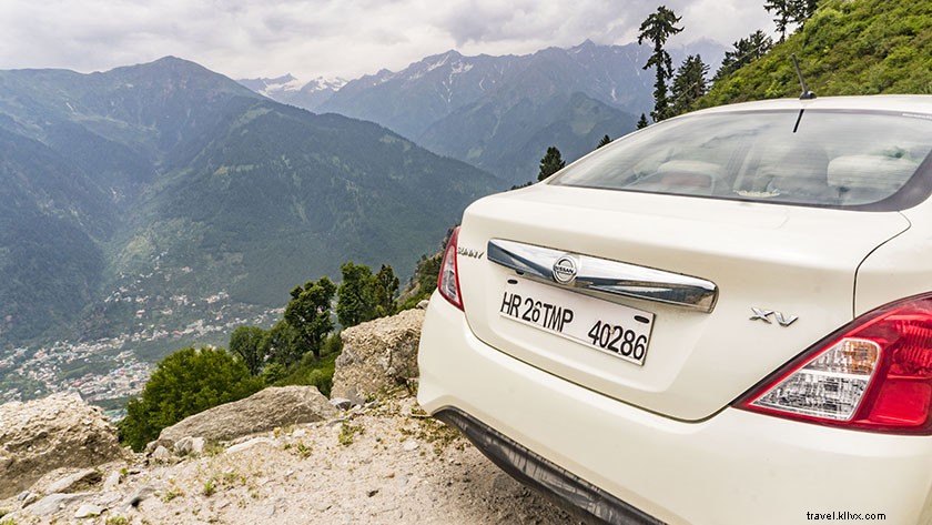 Nissan Sunny Review: The Ideal Family Sedan for Road Trips