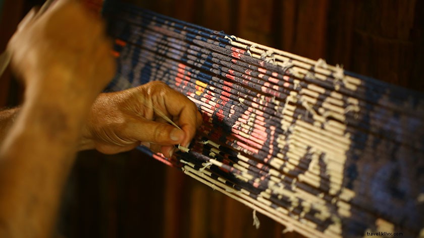 Discover Patola and Tangaliya: Gujarat s Exquisite Indigenous Handicrafts