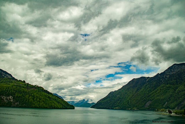 Breathtaking Swiss Alps Views on a €25 Flixbus from Milan to Basel