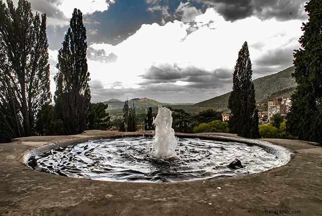 Discover the Magnificent Gardens of Villa d Este in Tivoli, Italy