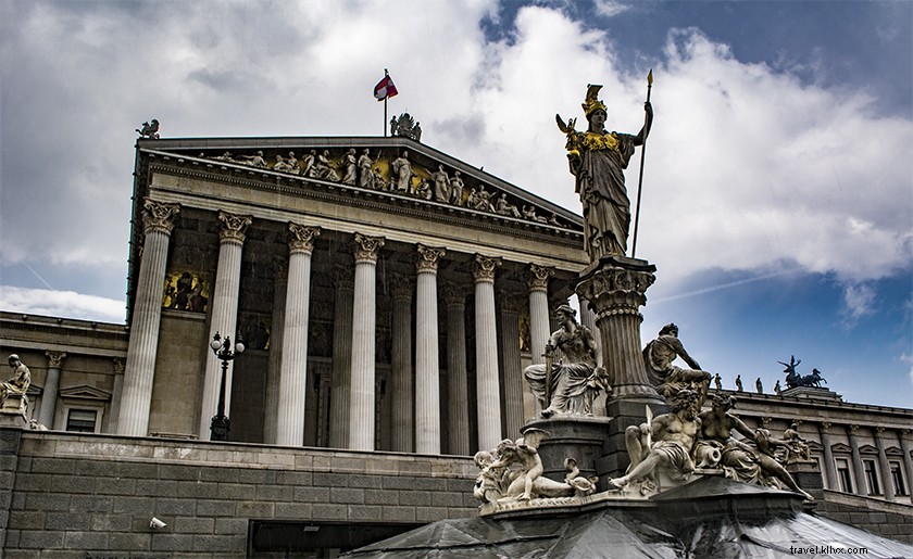 Stunning Vienna in Pictures: A Solo Traveler s Unexpected Delight