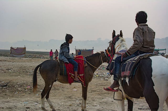 11 Essential Travel Tips for Varanasi: Etiquette & Insider Secrets