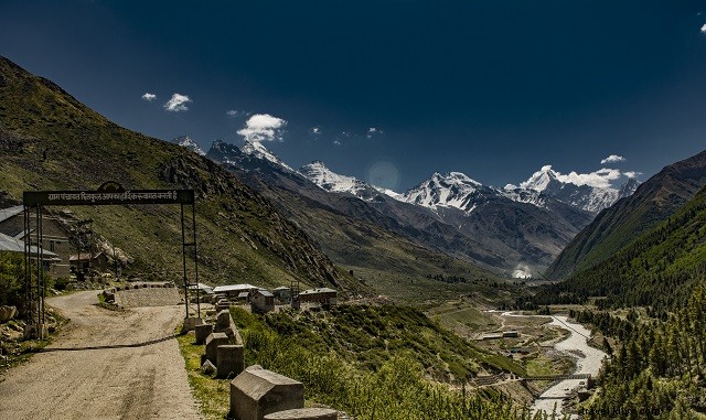 Stunning Photo Journey: Exploring Sangla Valley and Chitkul on a Solo Bike Adventure