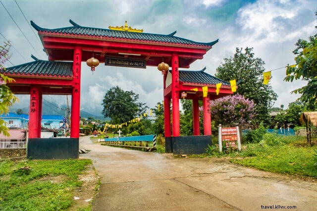 Why Do We Overlook the Beauty of Our Own Country? A Traveler s Insight