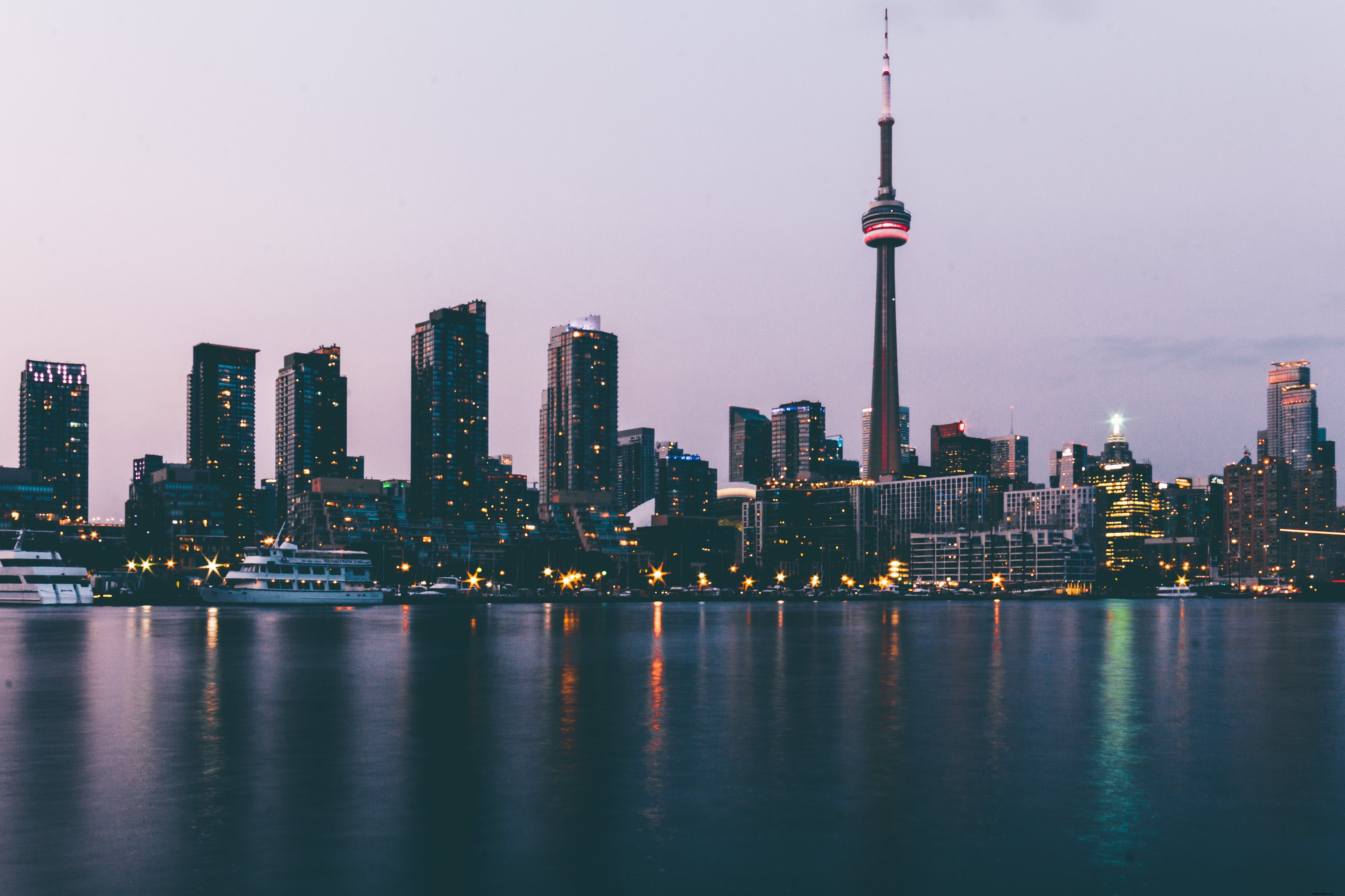 Stunning Toronto Waterfront Cityscape Photo
