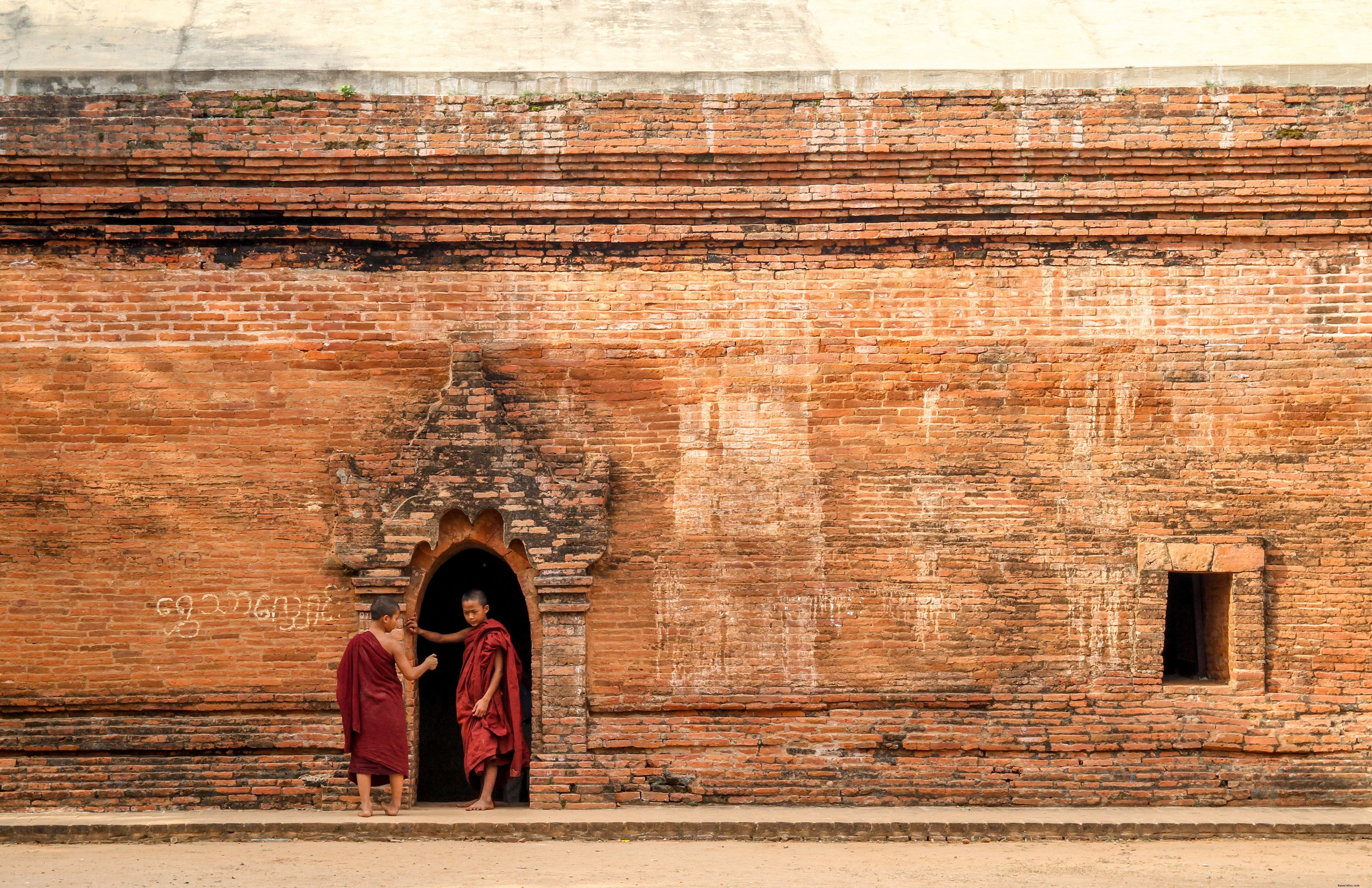 Captivating Photos of Young Monks in Myanmar