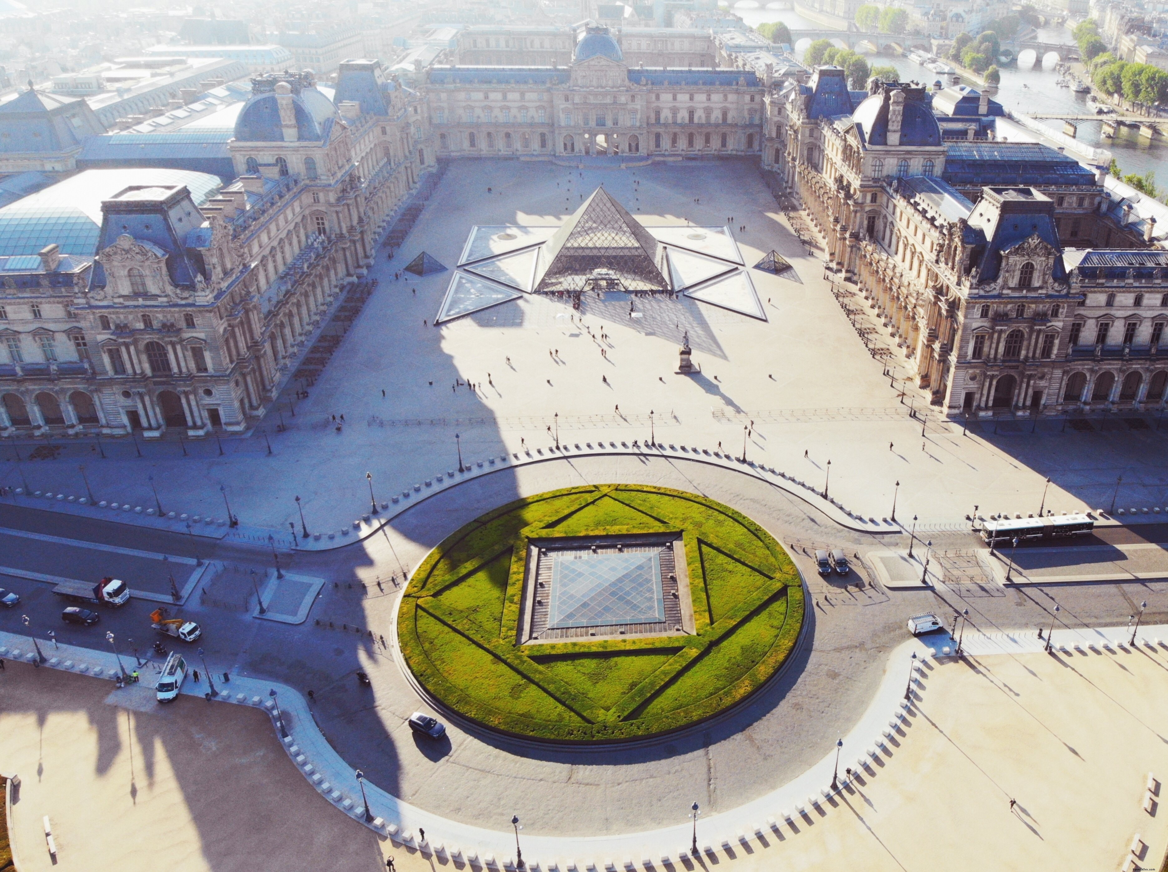 Stunning Photo of the Louvre Courtyard in Paris, France