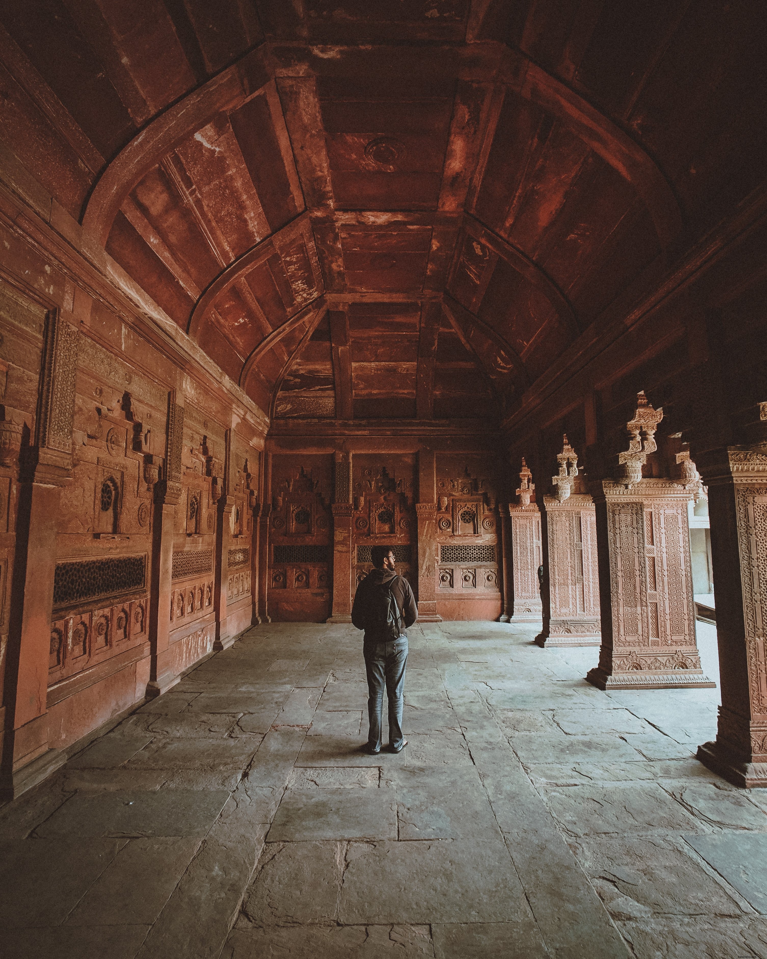 Serene Tourist Moment in a Buddhist Monastery – Captivating Photo