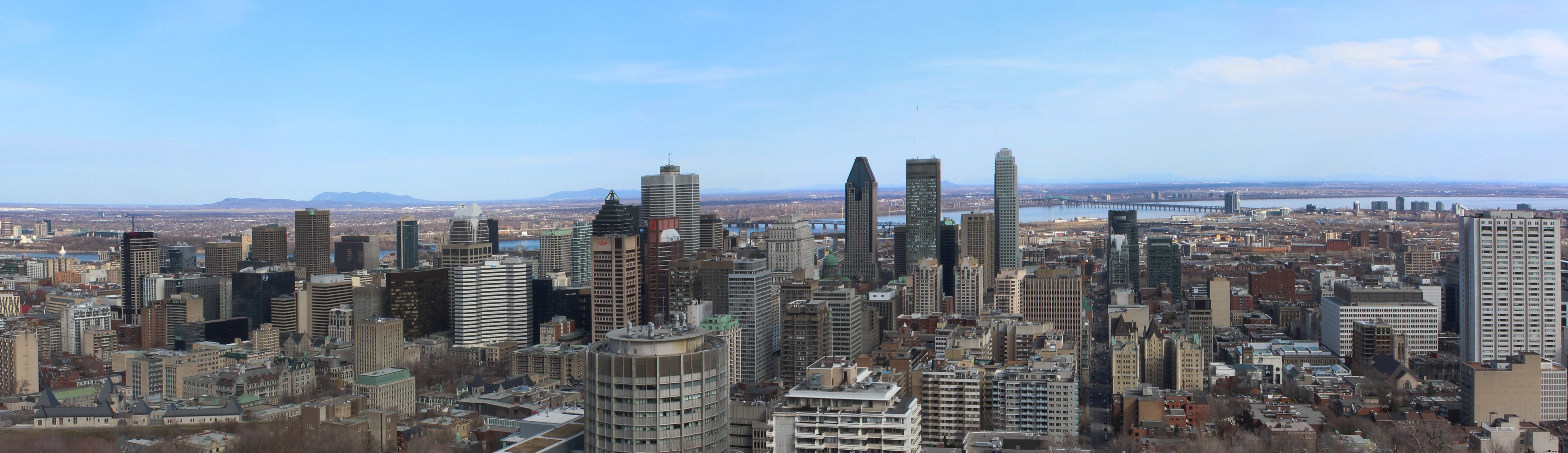 Stunning Montreal, Quebec Skyline: High-Resolution Photo