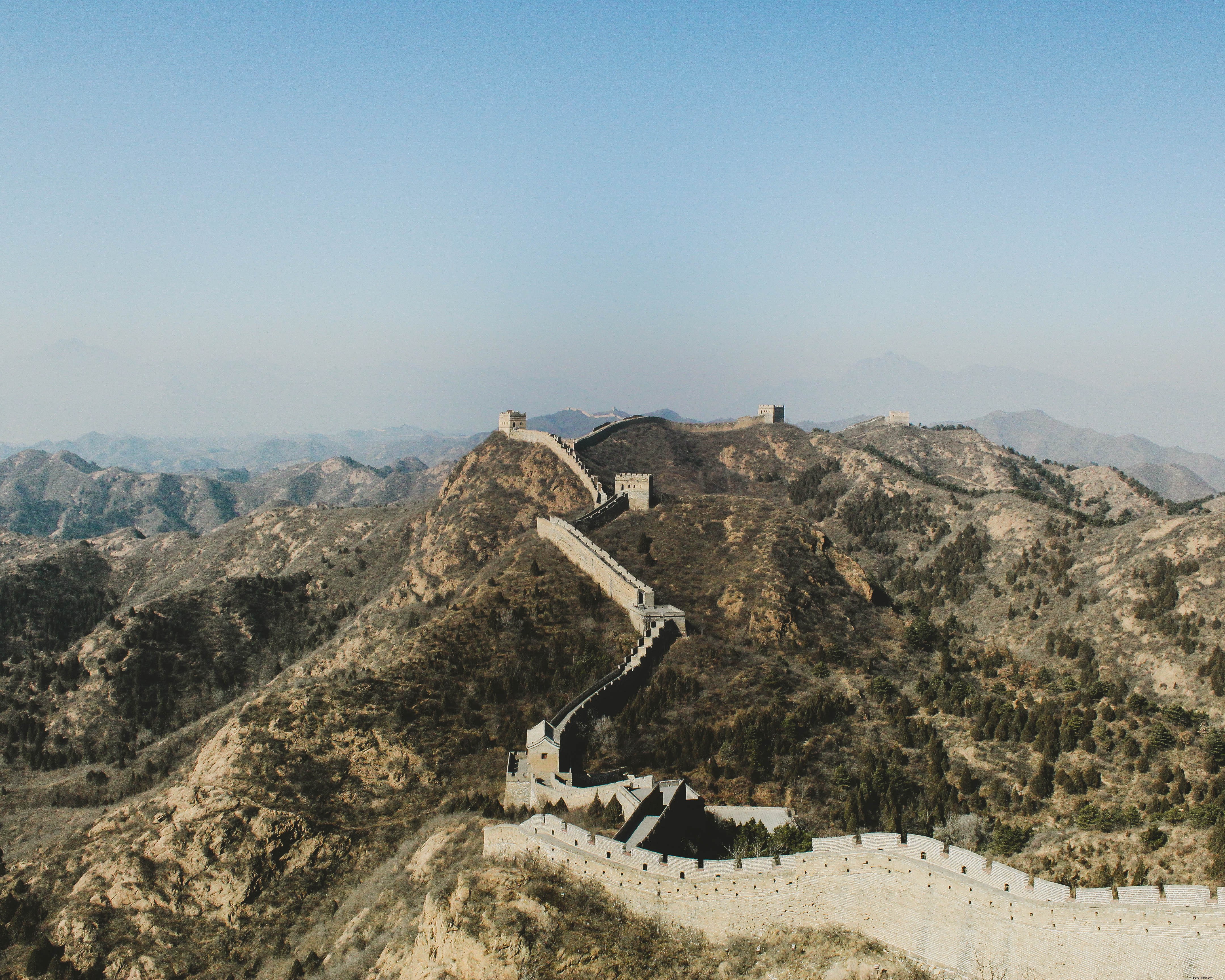 Stunning Photo: Great Wall of China Winding Across Majestic Mountains