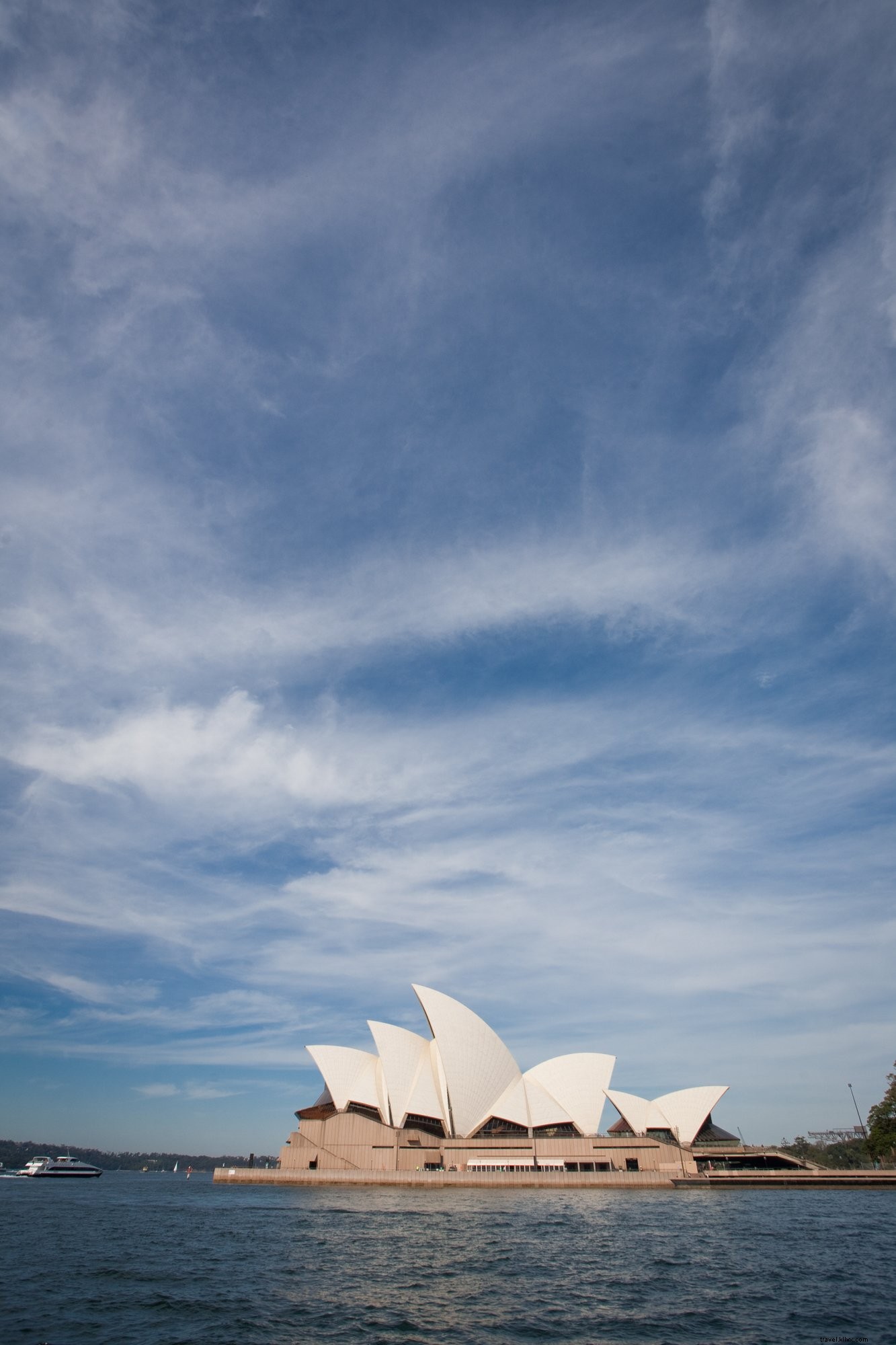 Stunning Sydney Opera House Photo | Iconic Architectural Landmark