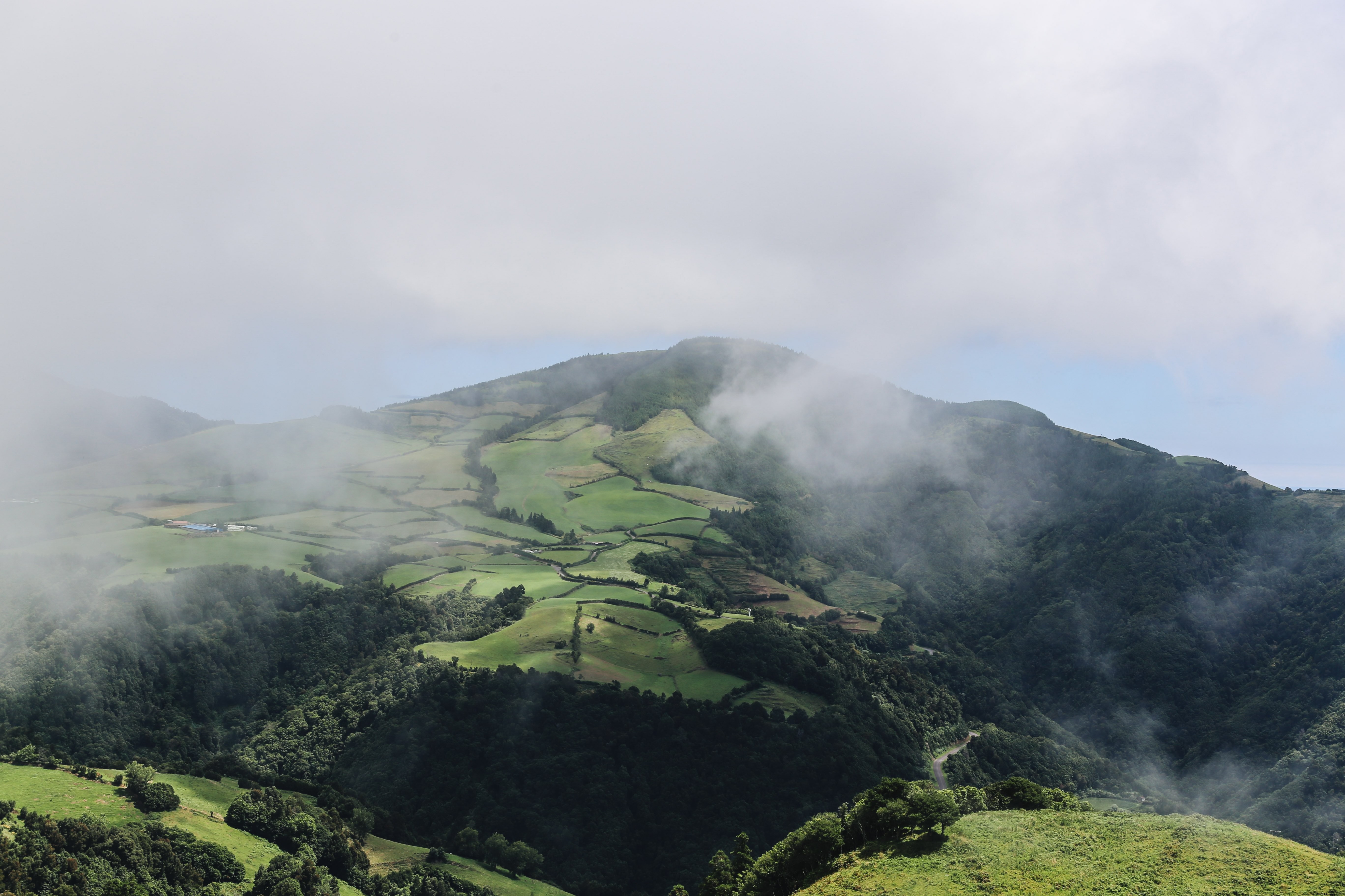 Stunning Landscape Photography: Mist Rolling Through the Foreground