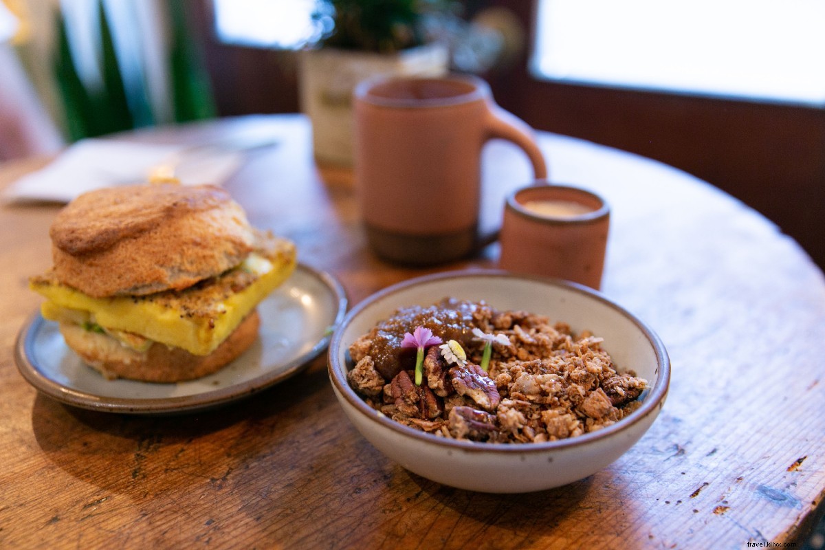 Ultimate Guide to Charleston s Best Food, Drinks & Coffee Spots