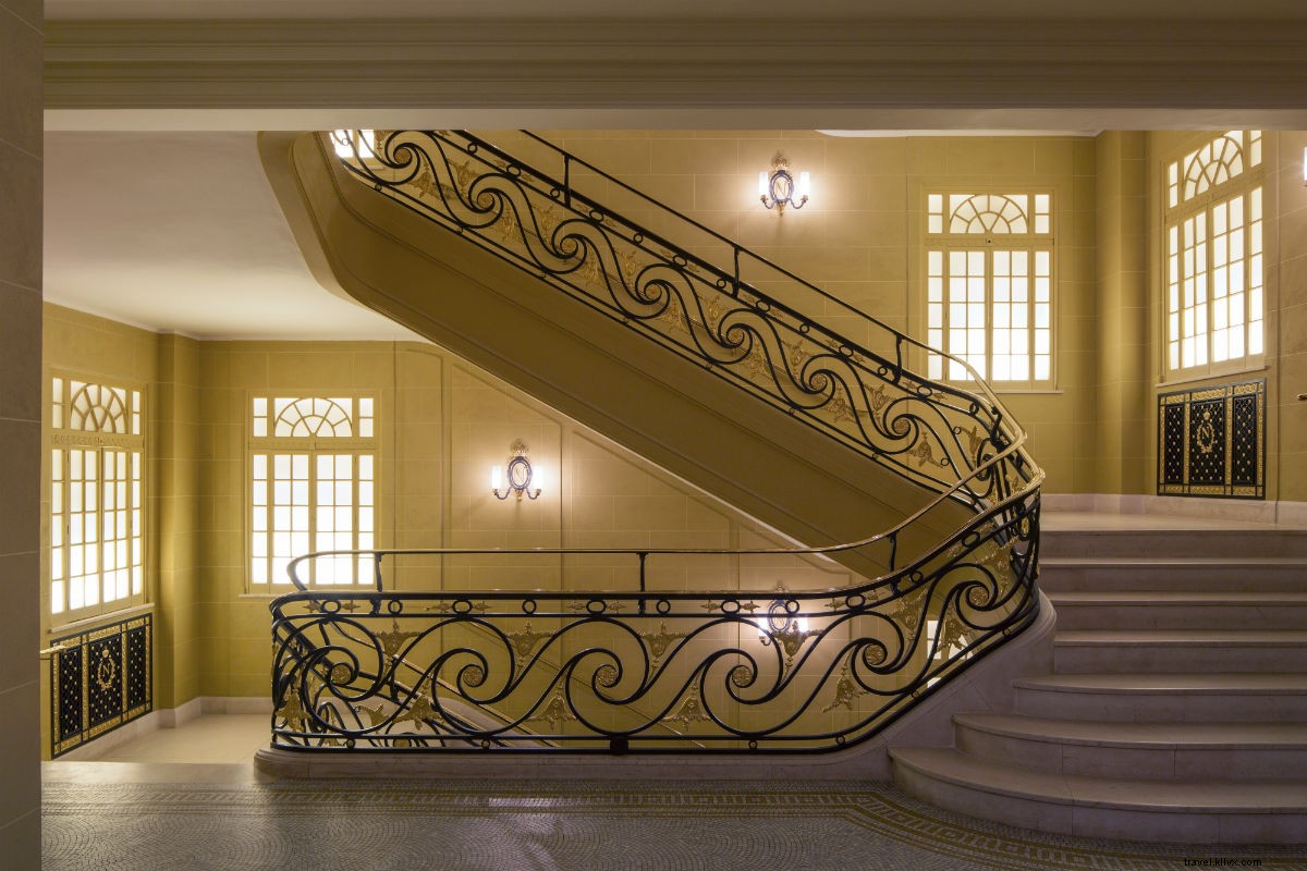 Hotel Café Royal: London s Iconic Historic Gem on Regent Street