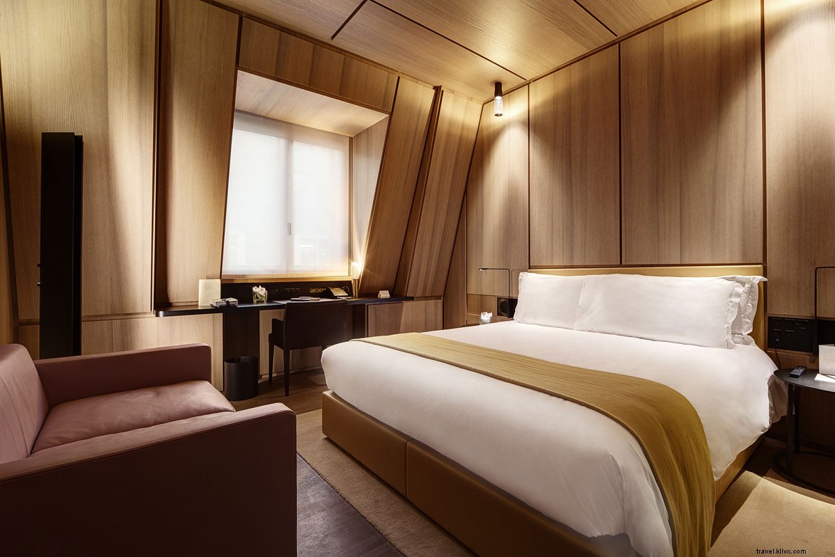 Hotel Café Royal: London s Iconic Historic Gem on Regent Street