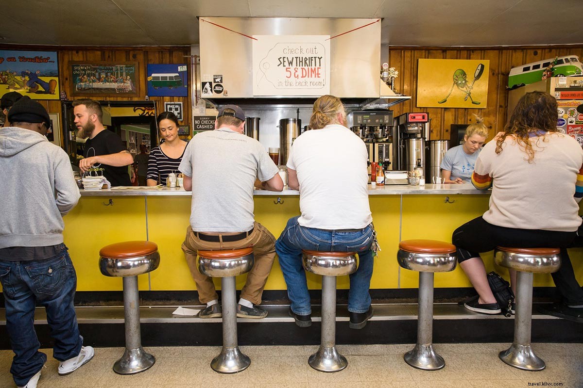 Atlanta s Ultimate Hit List: Top Bars, Breakfasts, Tasting Menus & Local Shops