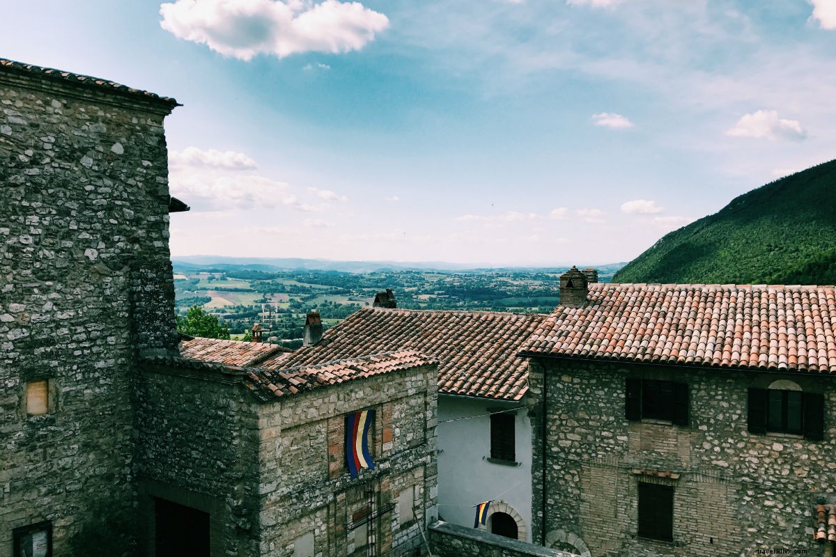 Romantic Road Trip: Explore the Stunning Hills Beyond Rome with Your Love