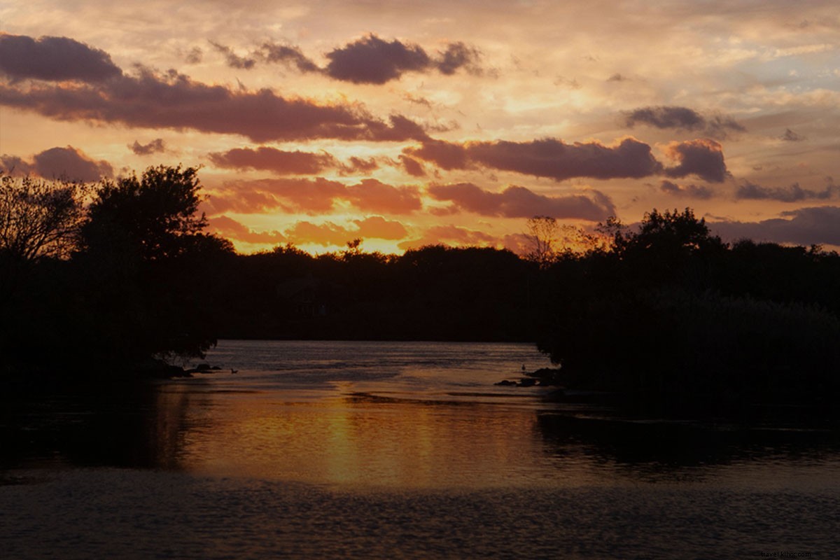 Little Black Book: Insider Tips for Coastal Rhode Island from Ali Rickards