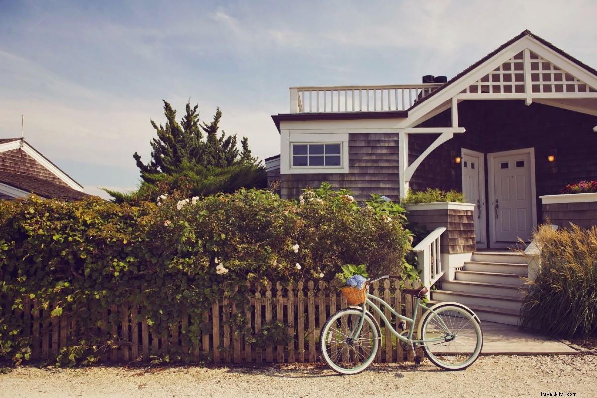 Little Black Book: Insider Tips for Coastal Rhode Island from Ali Rickards