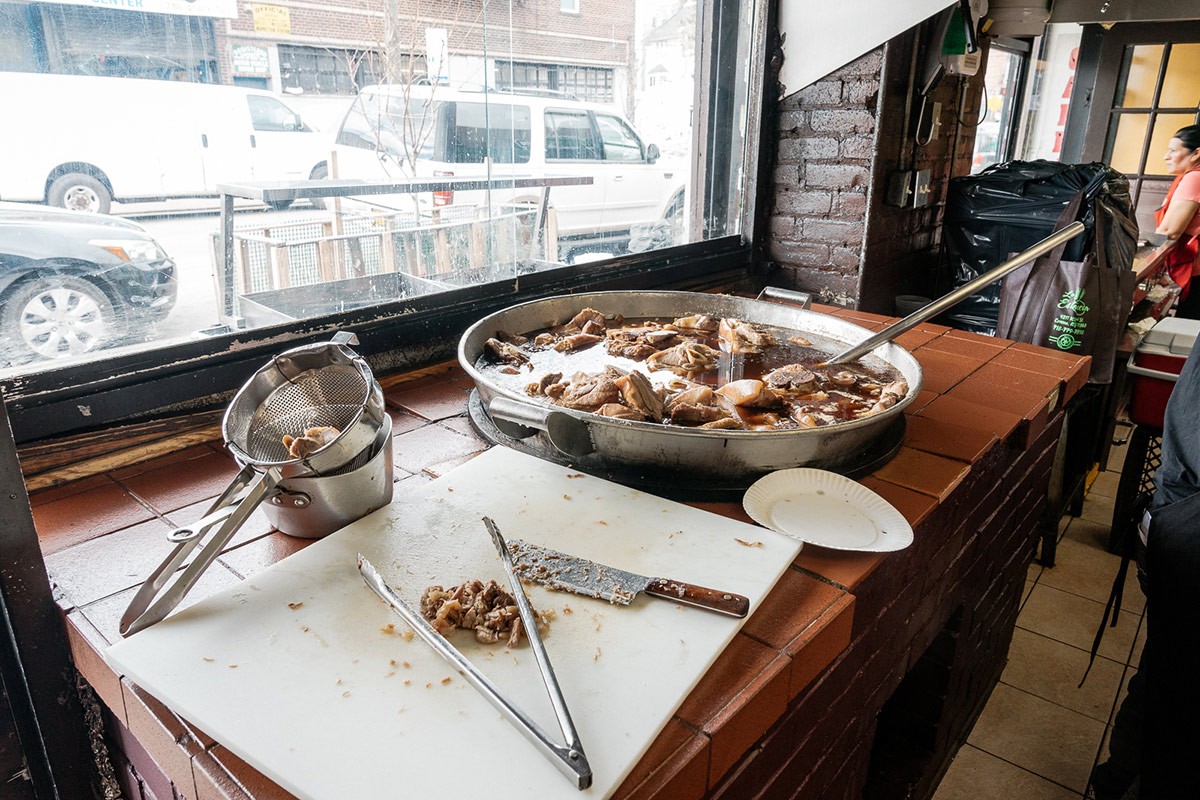 Exclusive Street Food Tours: Discover Queens  Hidden Culinary Gems