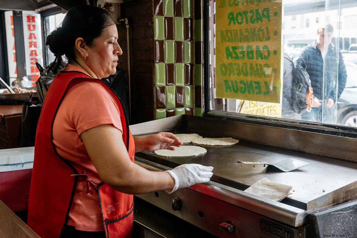 Exclusive Street Food Tours: Discover Queens  Hidden Culinary Gems