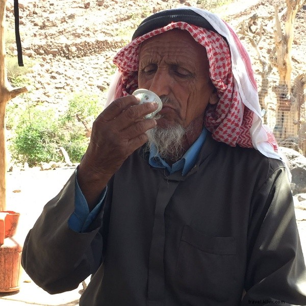 Master the Bedouin Art of Coffee: Authentic Brewing and Drinking Guide