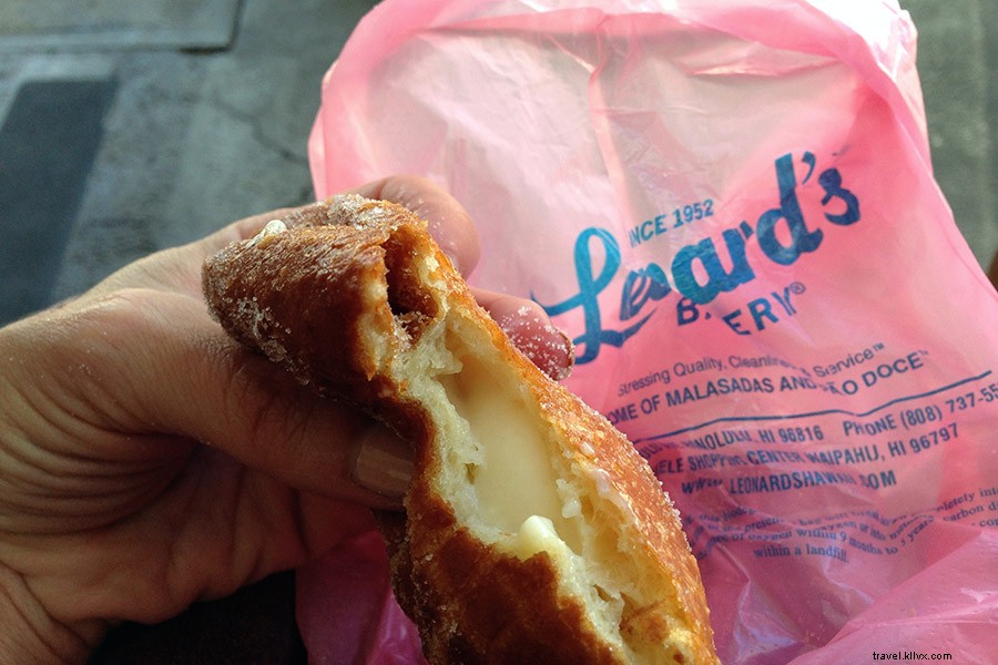 Solo Bliss in Hawaii: Dining and Thriving at the Table for One