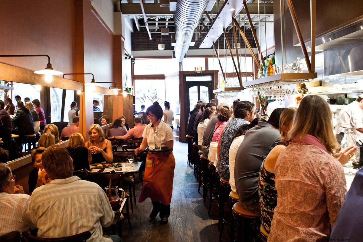 Discover Asheville, NC: Ultimate Sweet & Smoky Food Tour Guide