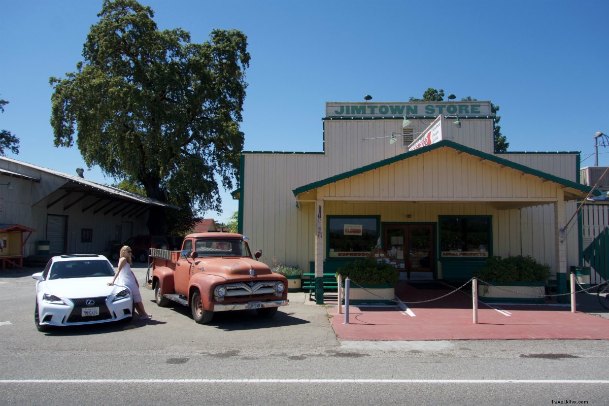 Vineyard Romance: A Couple s Pre-Honeymoon Road Trip Through Napa and Sonoma