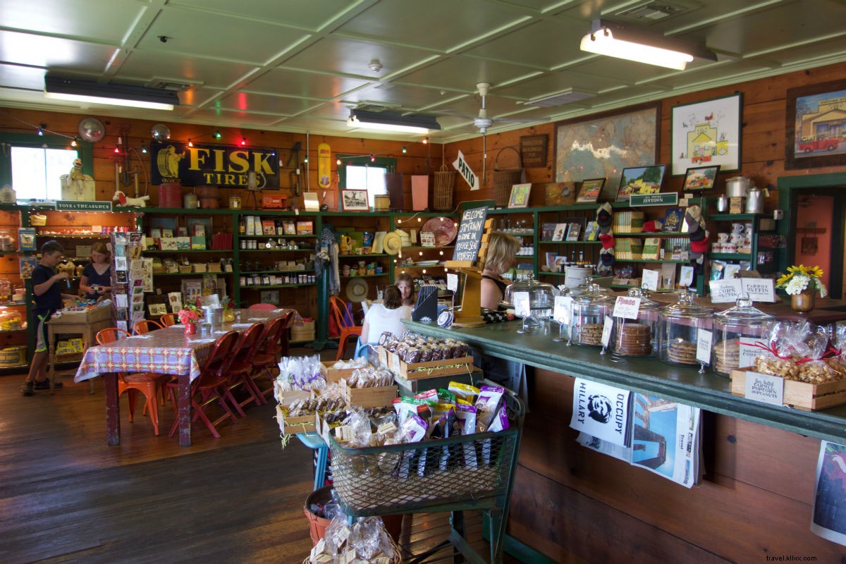 Vineyard Romance: A Couple s Pre-Honeymoon Road Trip Through Napa and Sonoma