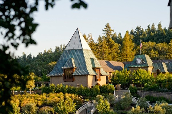A Day of Viticulture, Swimming & Feasts at Francis Ford Coppola s Sonoma Winery