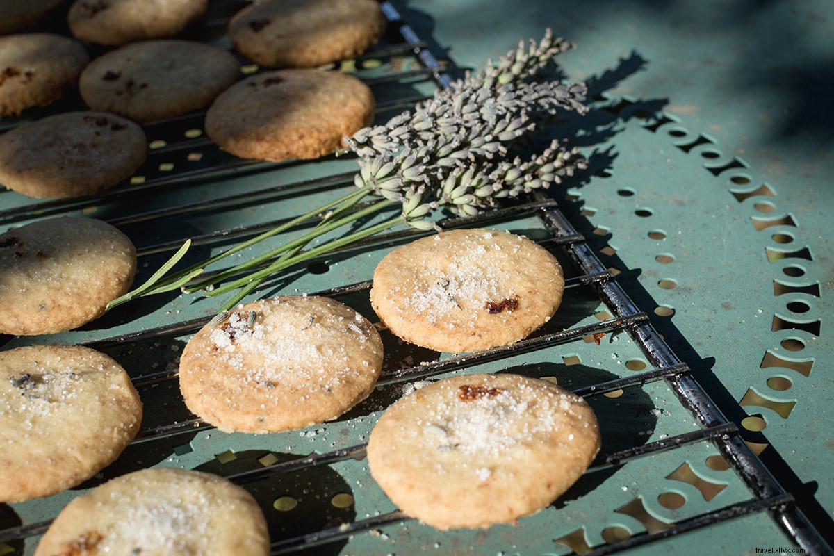 Authentic Provençal Lavender Lemon Shortbread Recipe