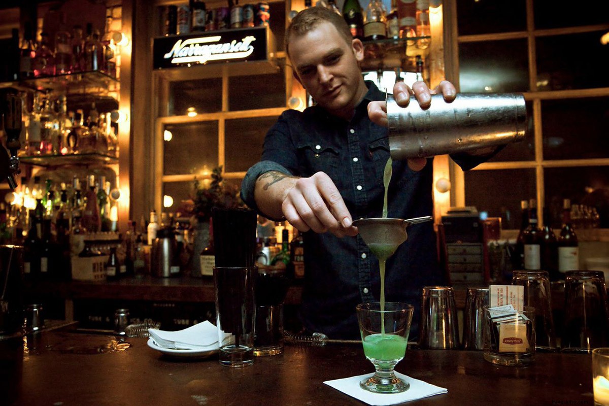 Discover Brooklyn s Best Cocktail Bars: An Expert s Boozy Guide