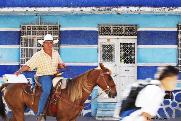 Discover Yucatan s Mayan Treasures: Cochinita Pibil, Huaraches & Huipil