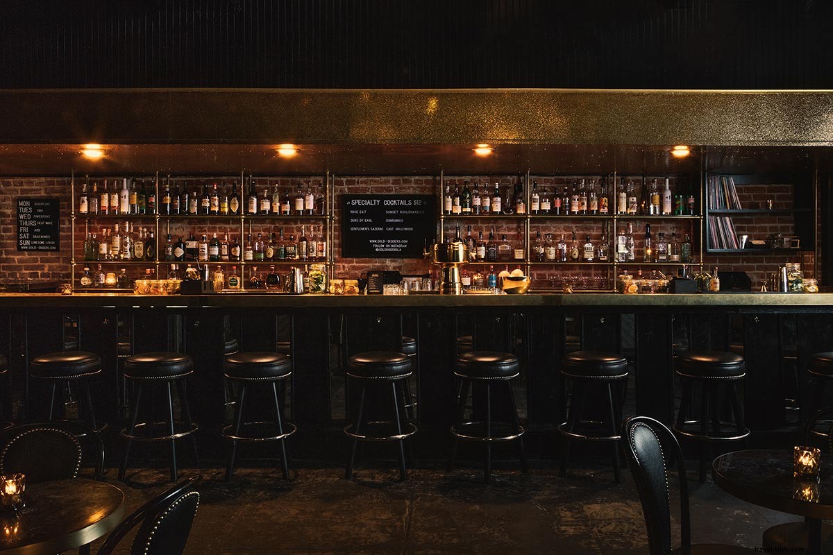 Gold-Diggers: Hollywood s Luxe Hotel by Day, Premier Recording Studio by Night