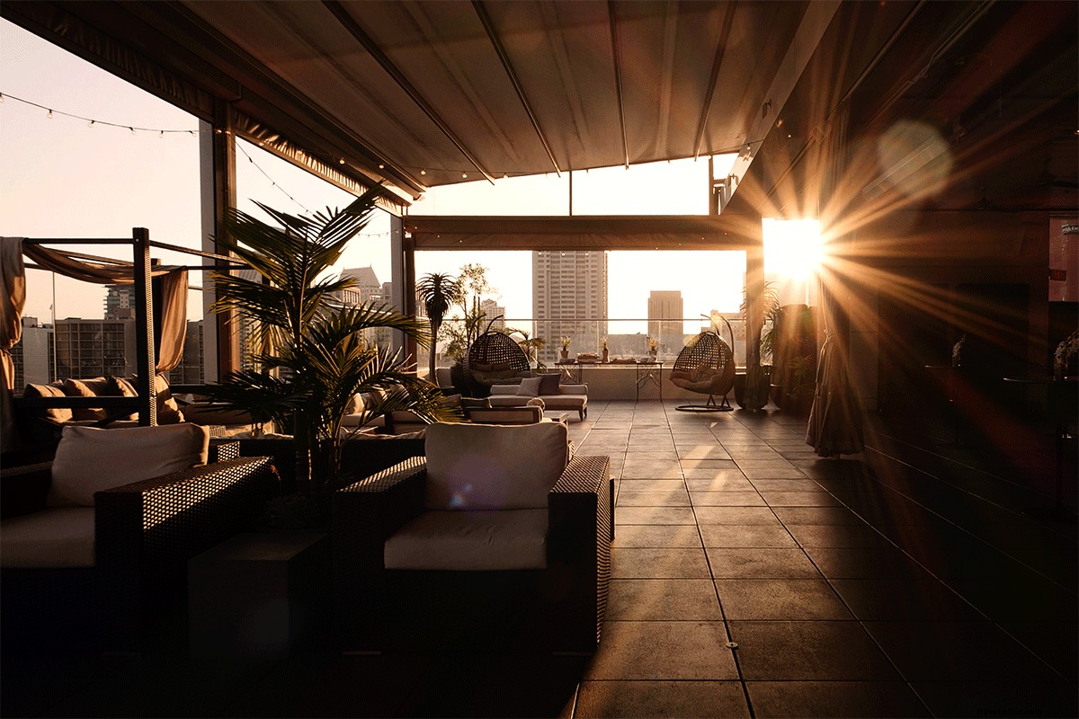 Andaz San Diego s Stunning Rooftop: Escape Winter Blues with Poolside Views