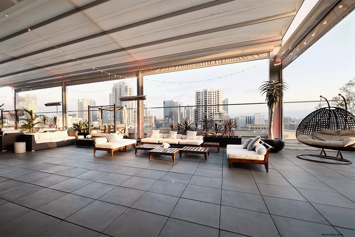 Andaz San Diego s Stunning Rooftop: Escape Winter Blues with Poolside Views