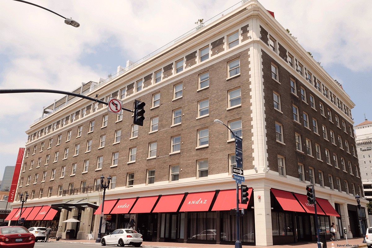 Andaz San Diego s Stunning Rooftop: Escape Winter Blues with Poolside Views