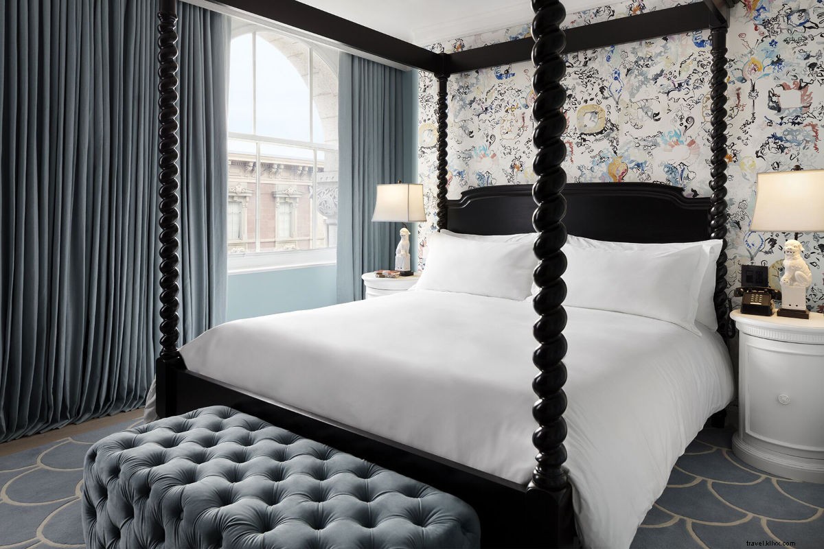 Riggs Washington D.C.: Luxurious Historic Hotel in the Nation s Capital